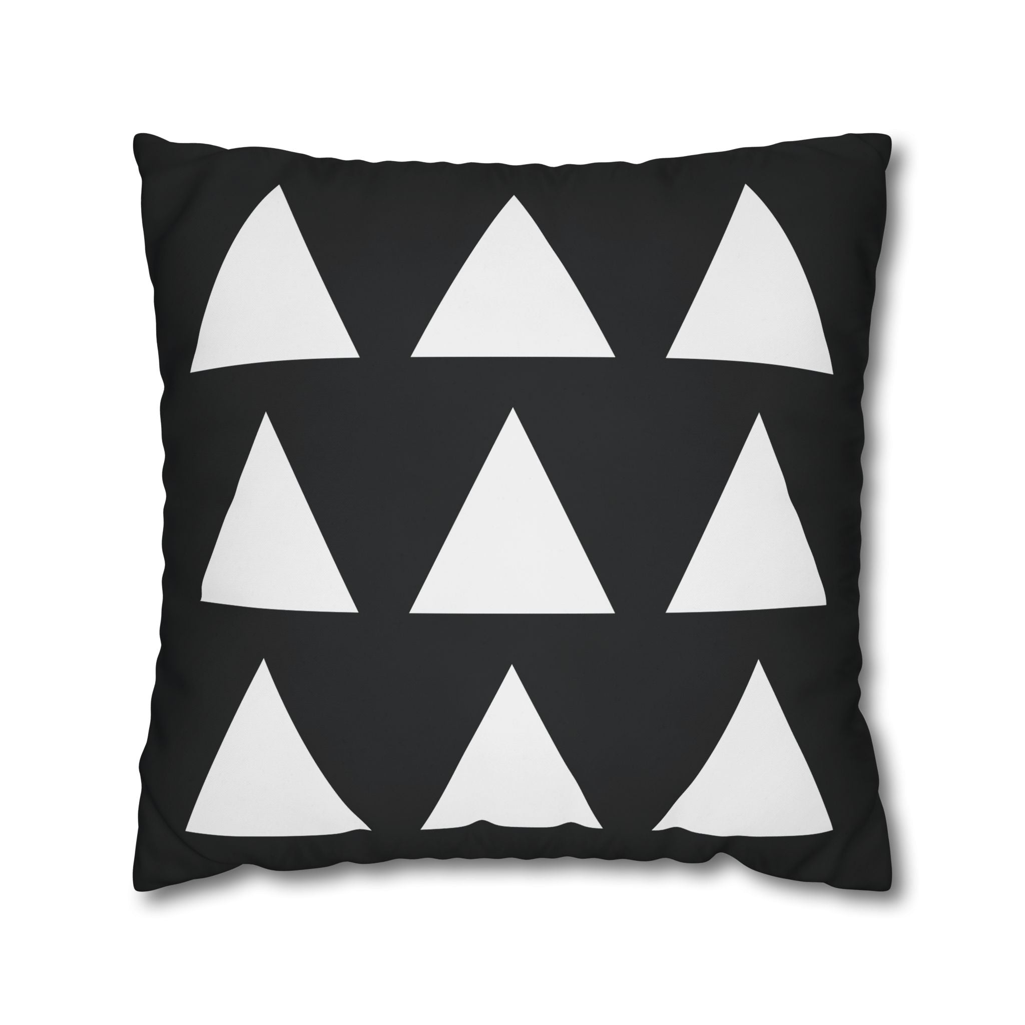 Geometric Triangle Pillowcase - Black & White