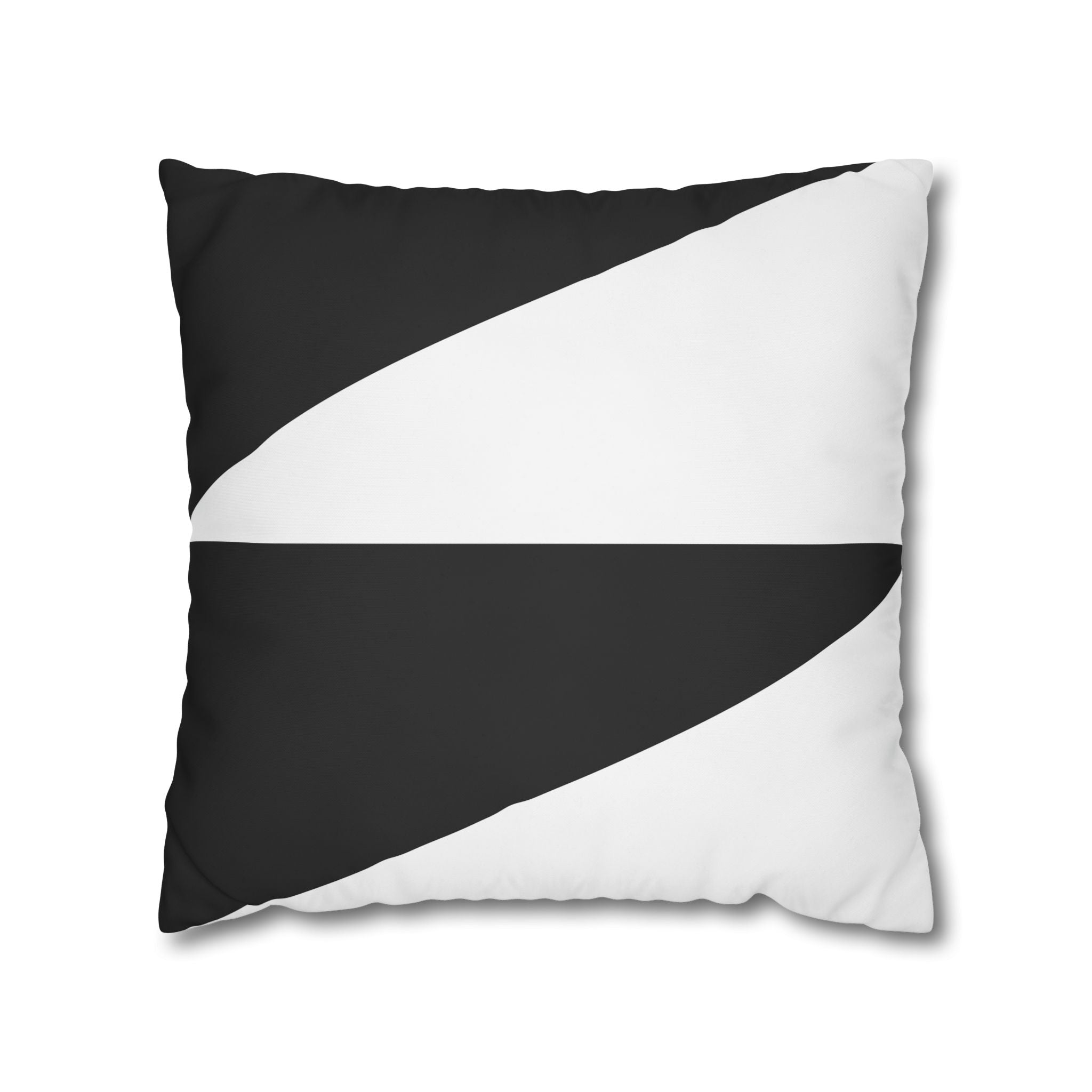 Geometric Triangle Pillowcase - Black & White