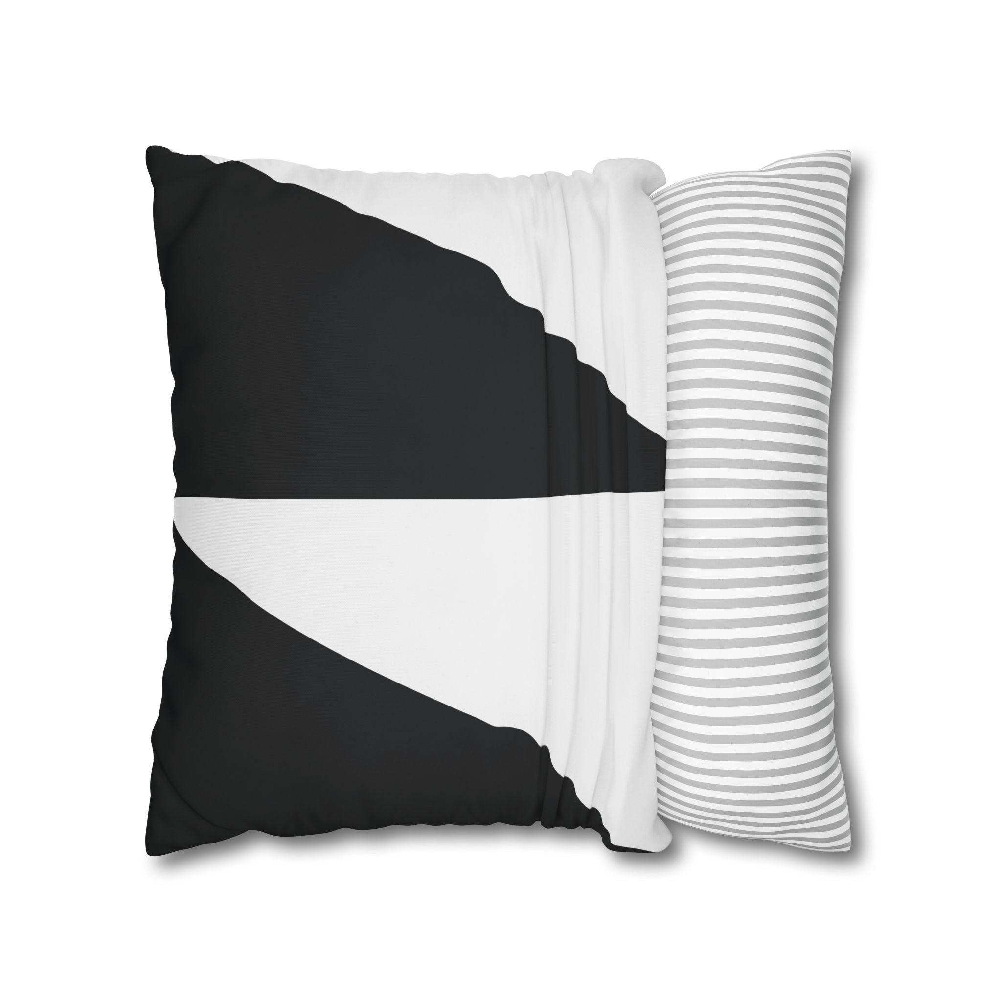 Geometric Triangle Pillowcase - Black & White