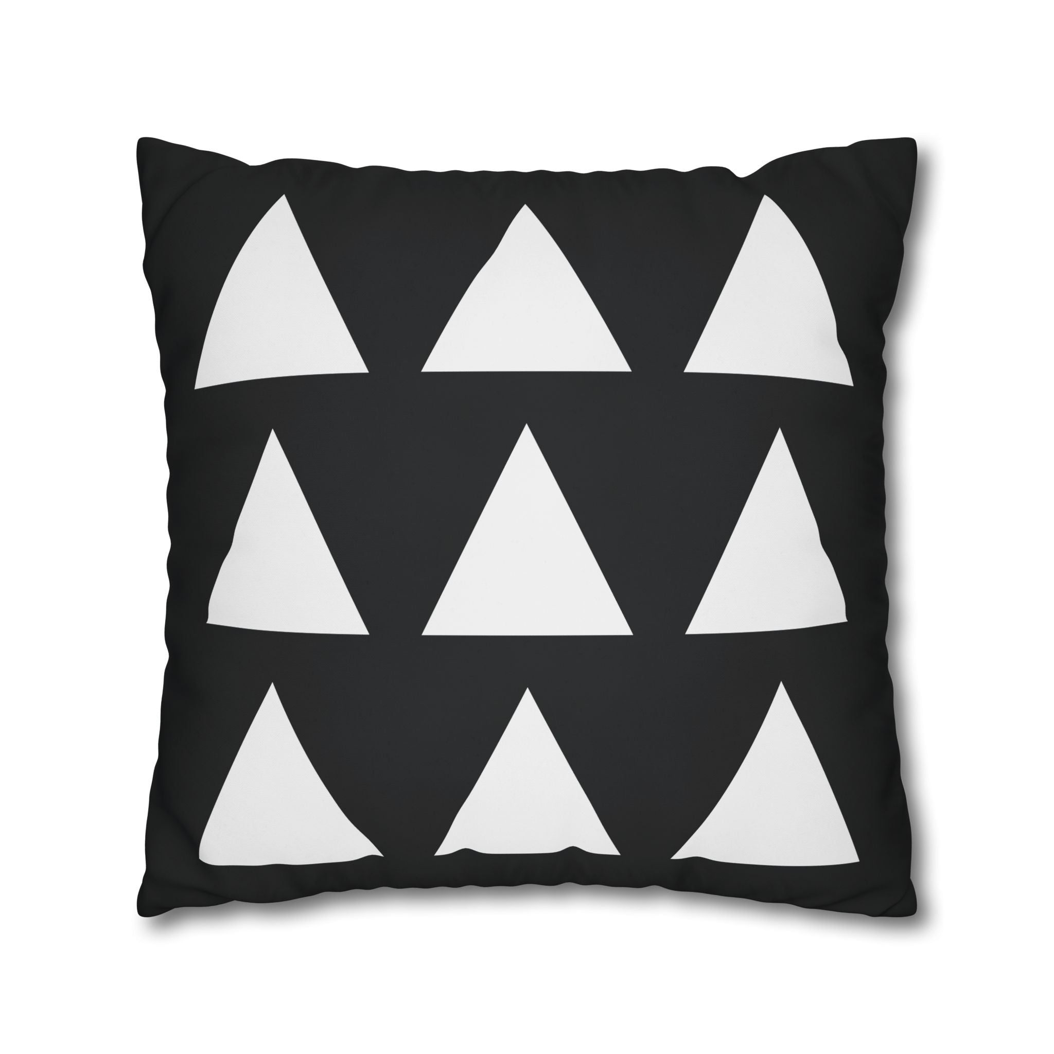 Geometric Triangle Pillowcase - Black & White