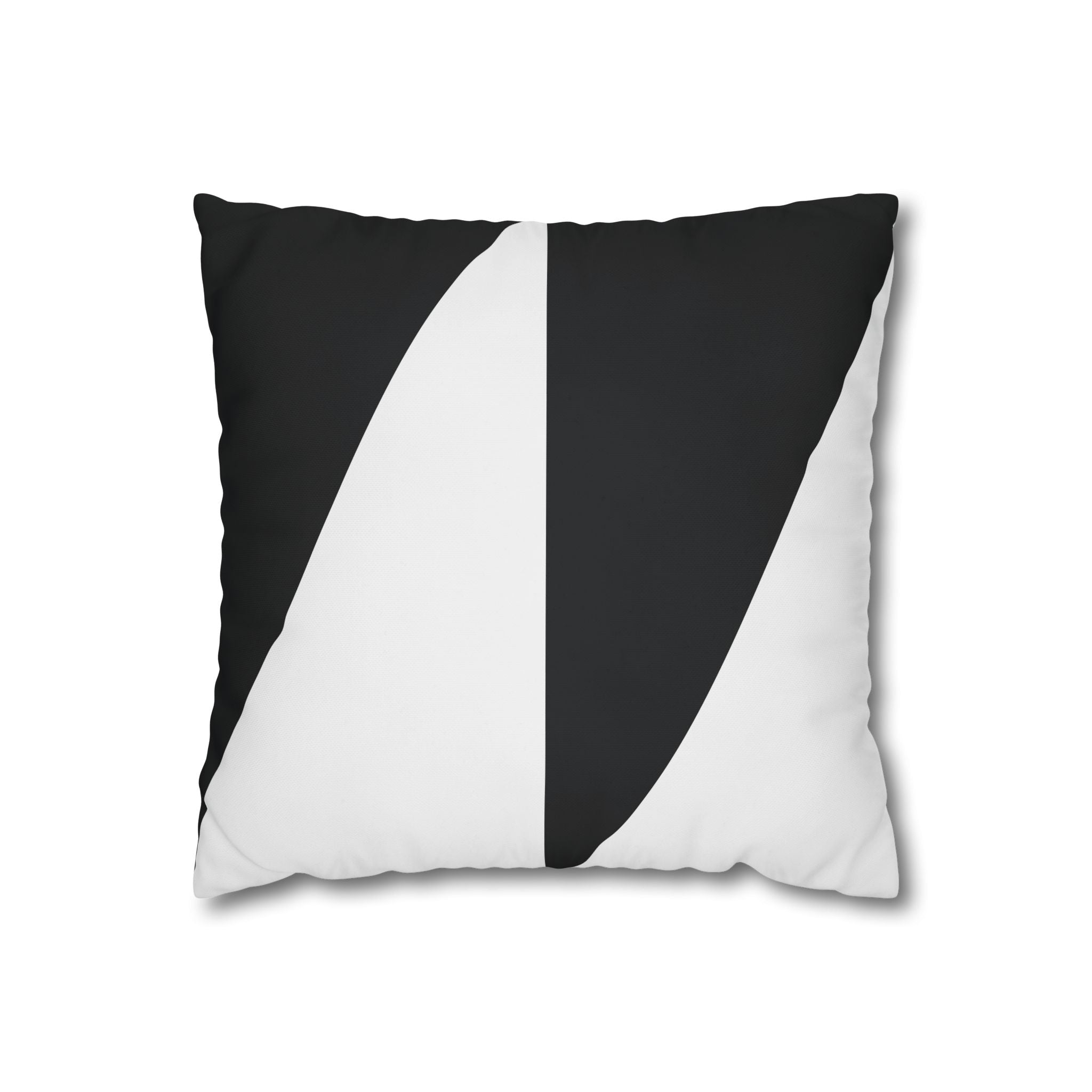 Geometric Triangle Pillowcase - Black & White