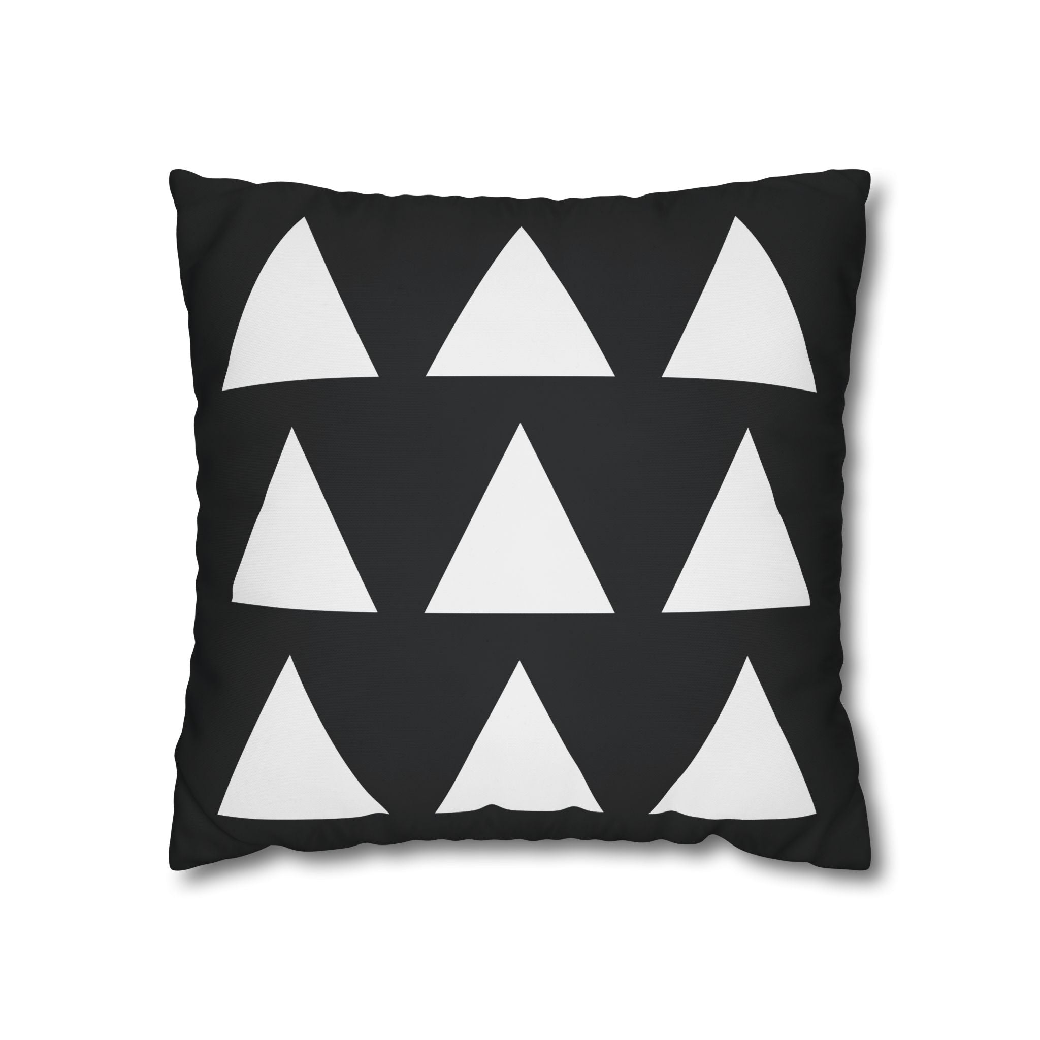 Geometric Triangle Pillowcase - Black & White