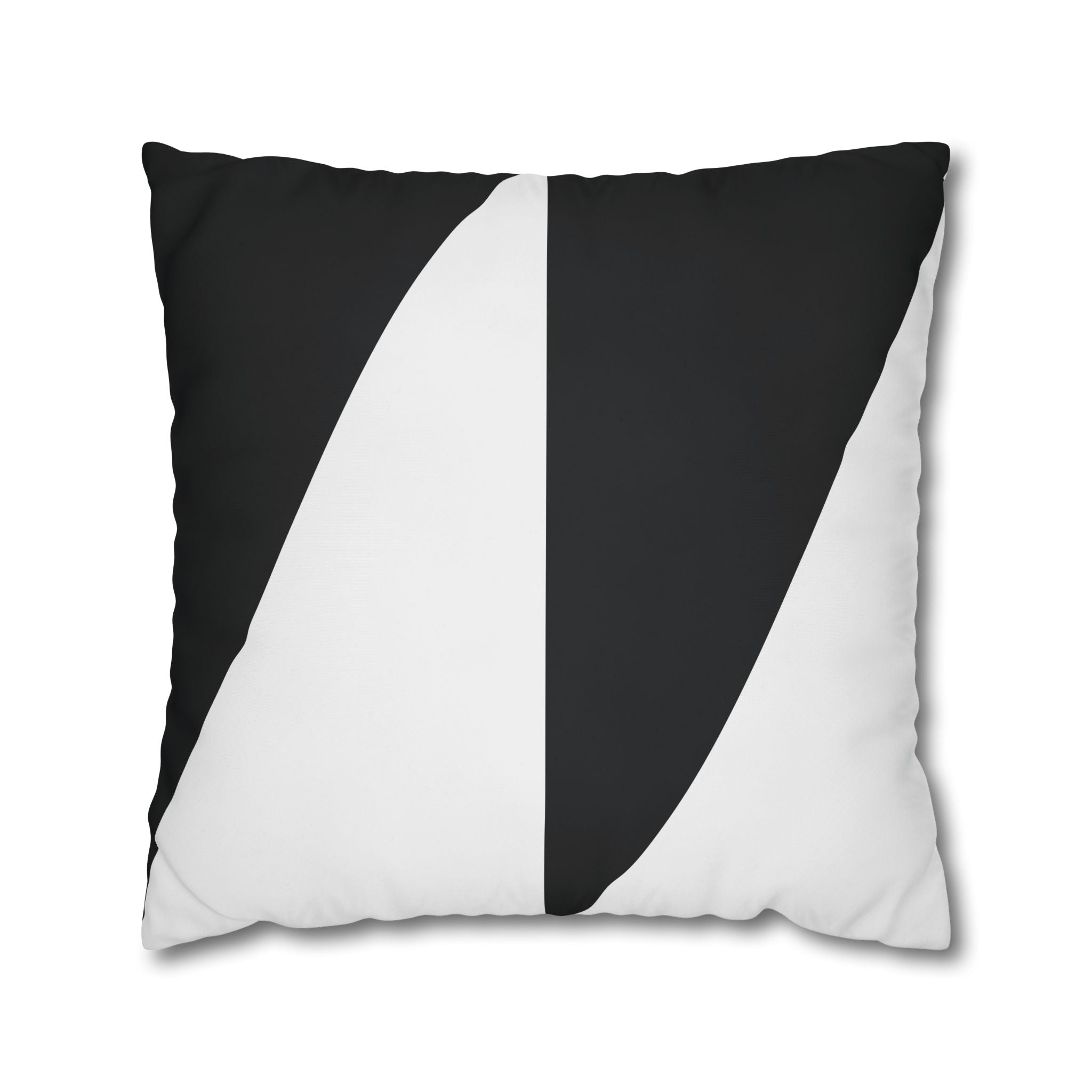 Geometric Triangle Pillowcase - Black & White