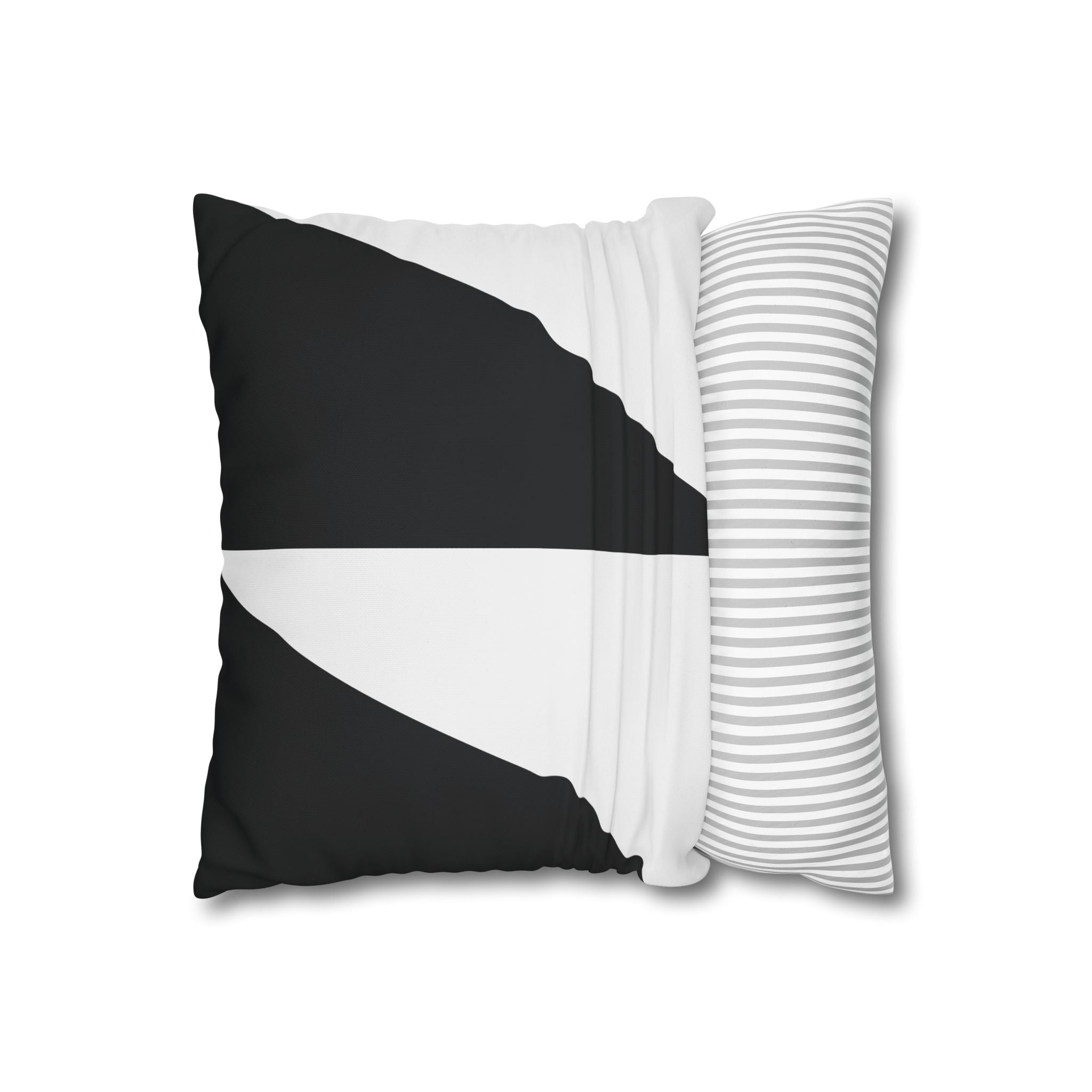 Geometric Triangle Pillowcase - Black & White