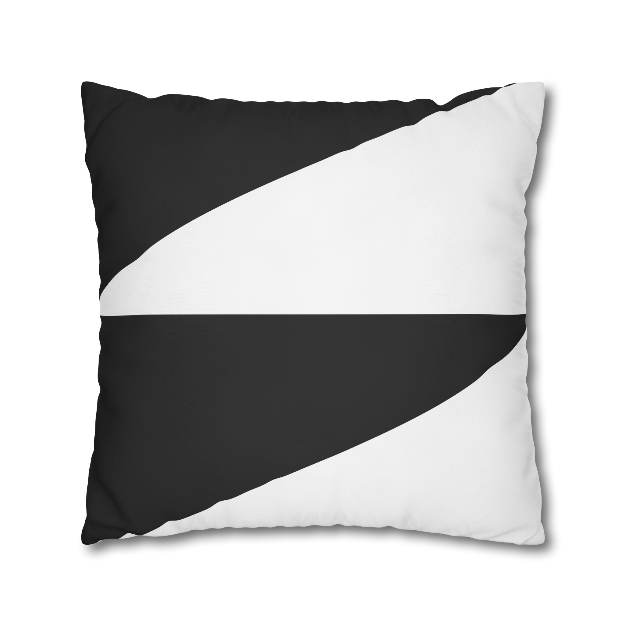 Geometric Triangle Pillowcase - Black & White