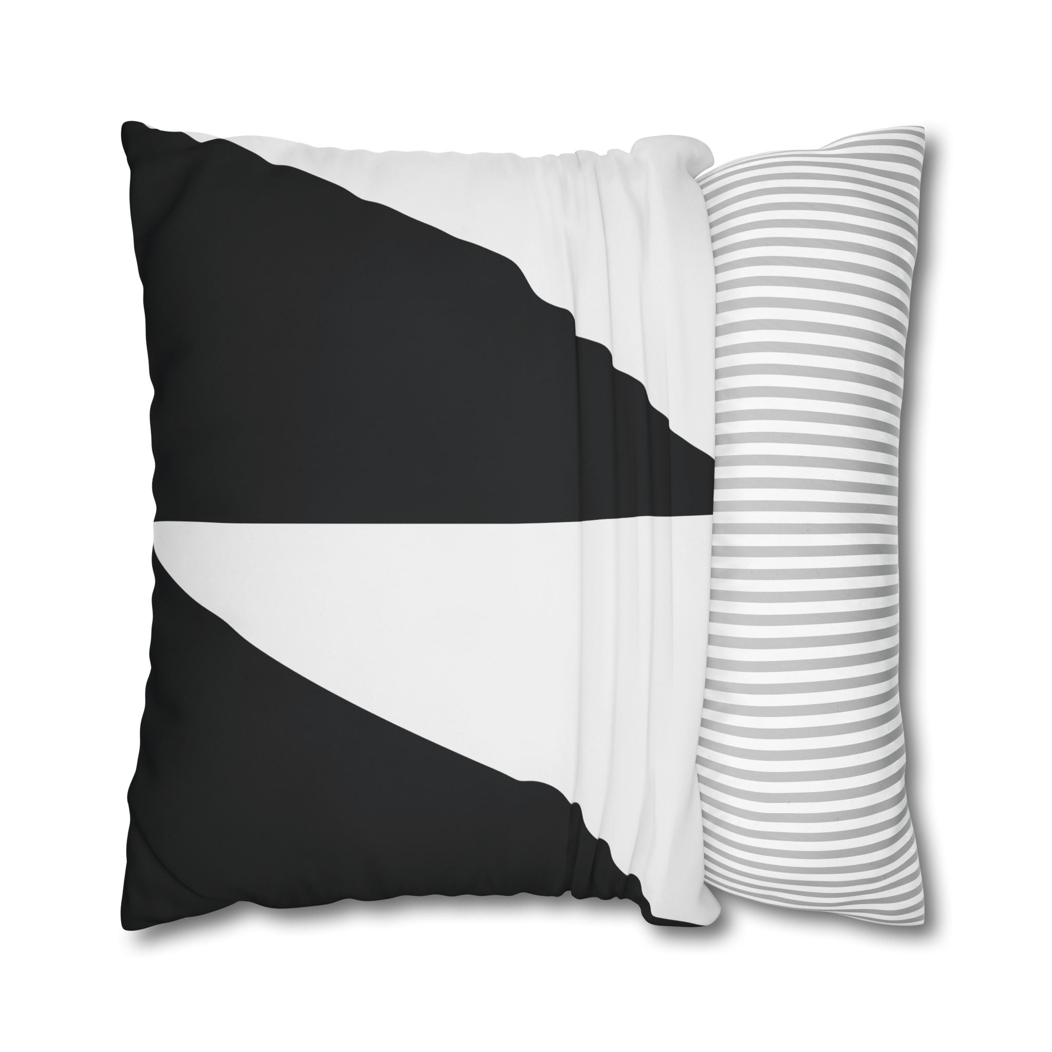 Geometric Triangle Pillowcase - Black & White