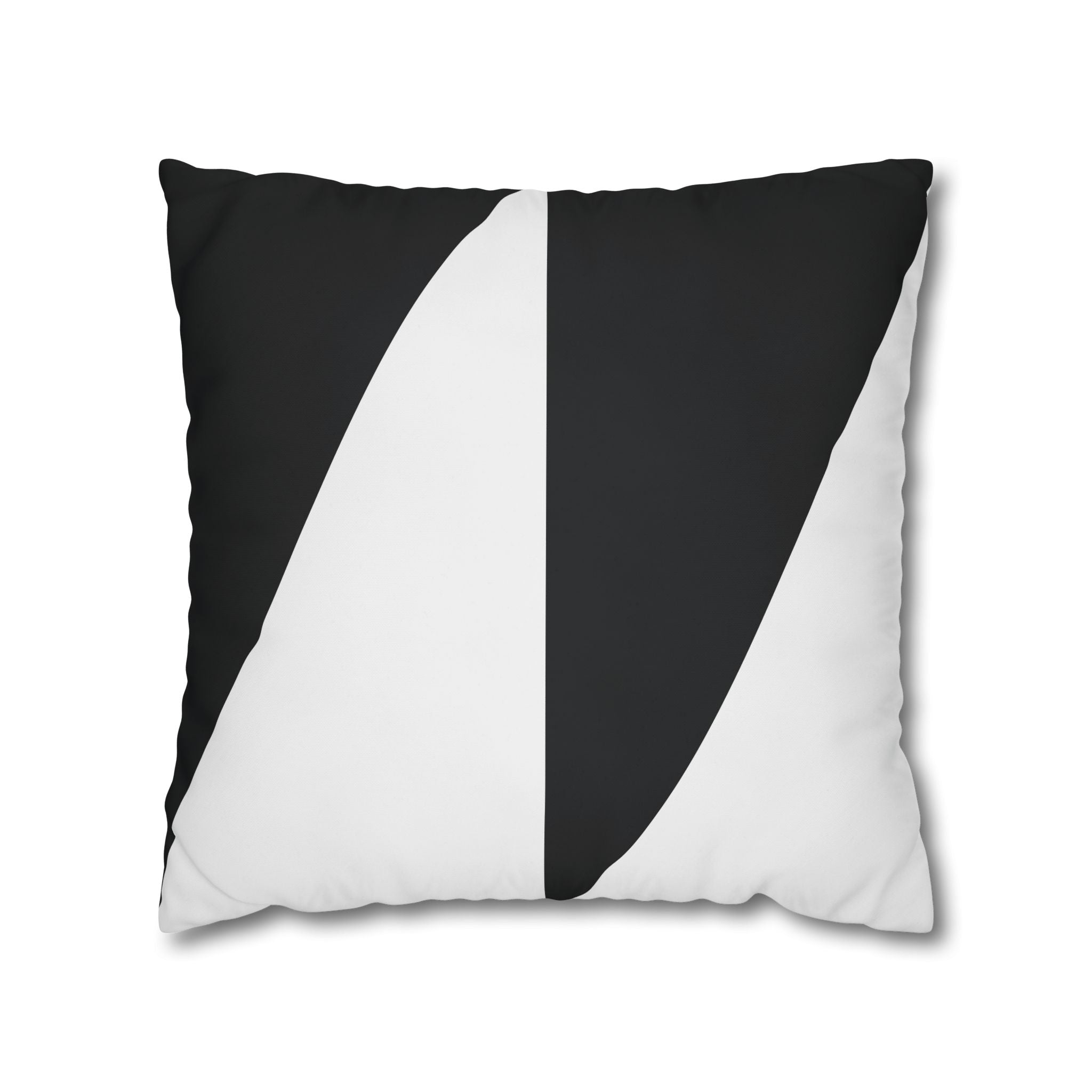 Geometric Triangle Pillowcase - Black & White