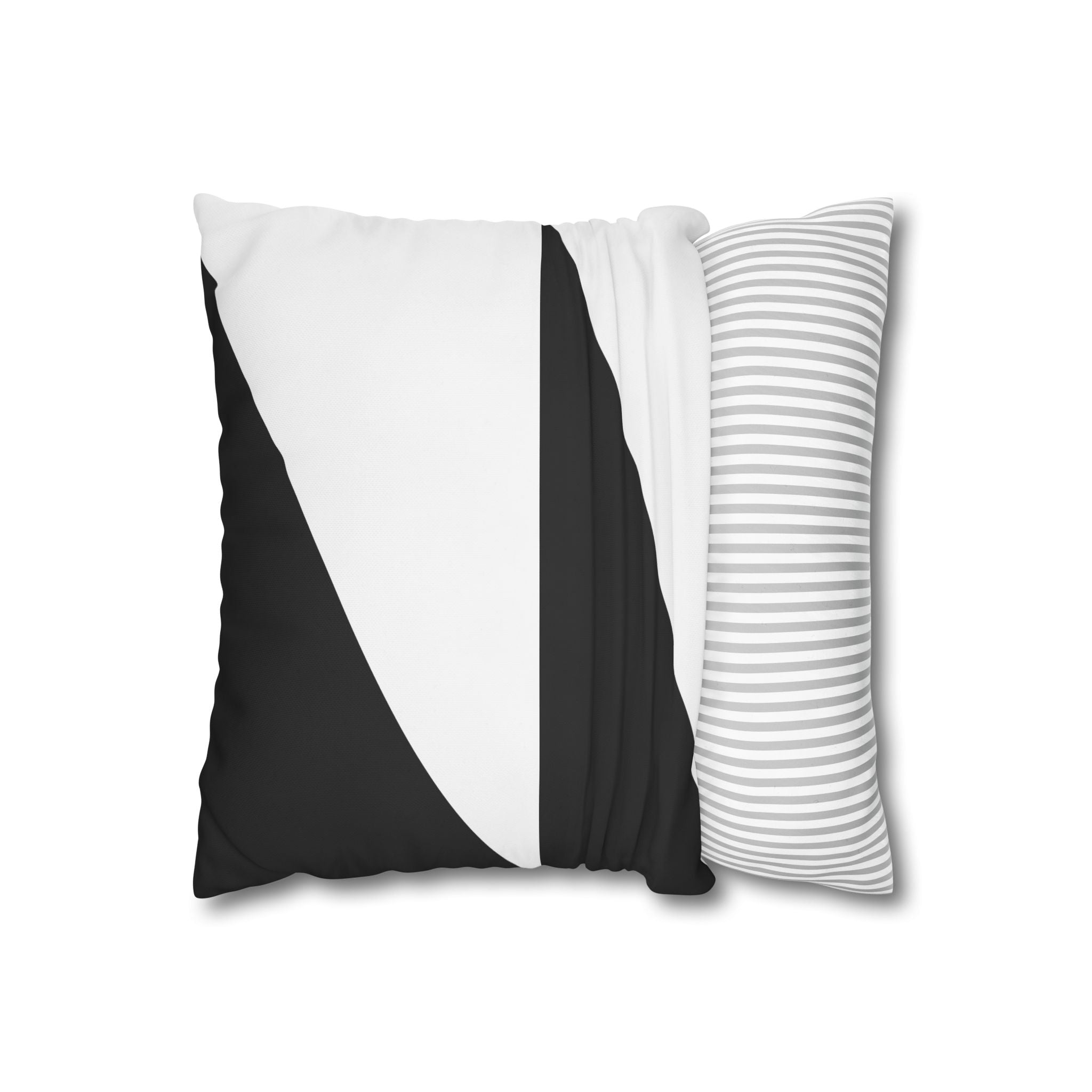 Geometric Triangle Pillowcase - Black & White