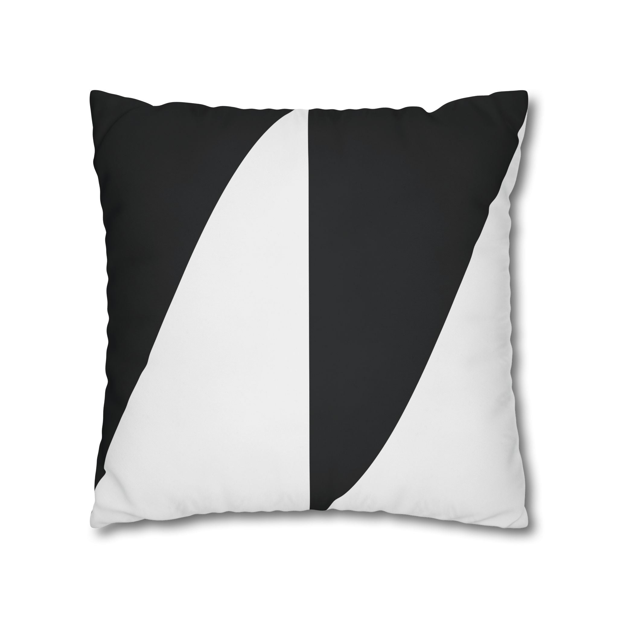 Geometric Triangle Pillowcase - Black & White