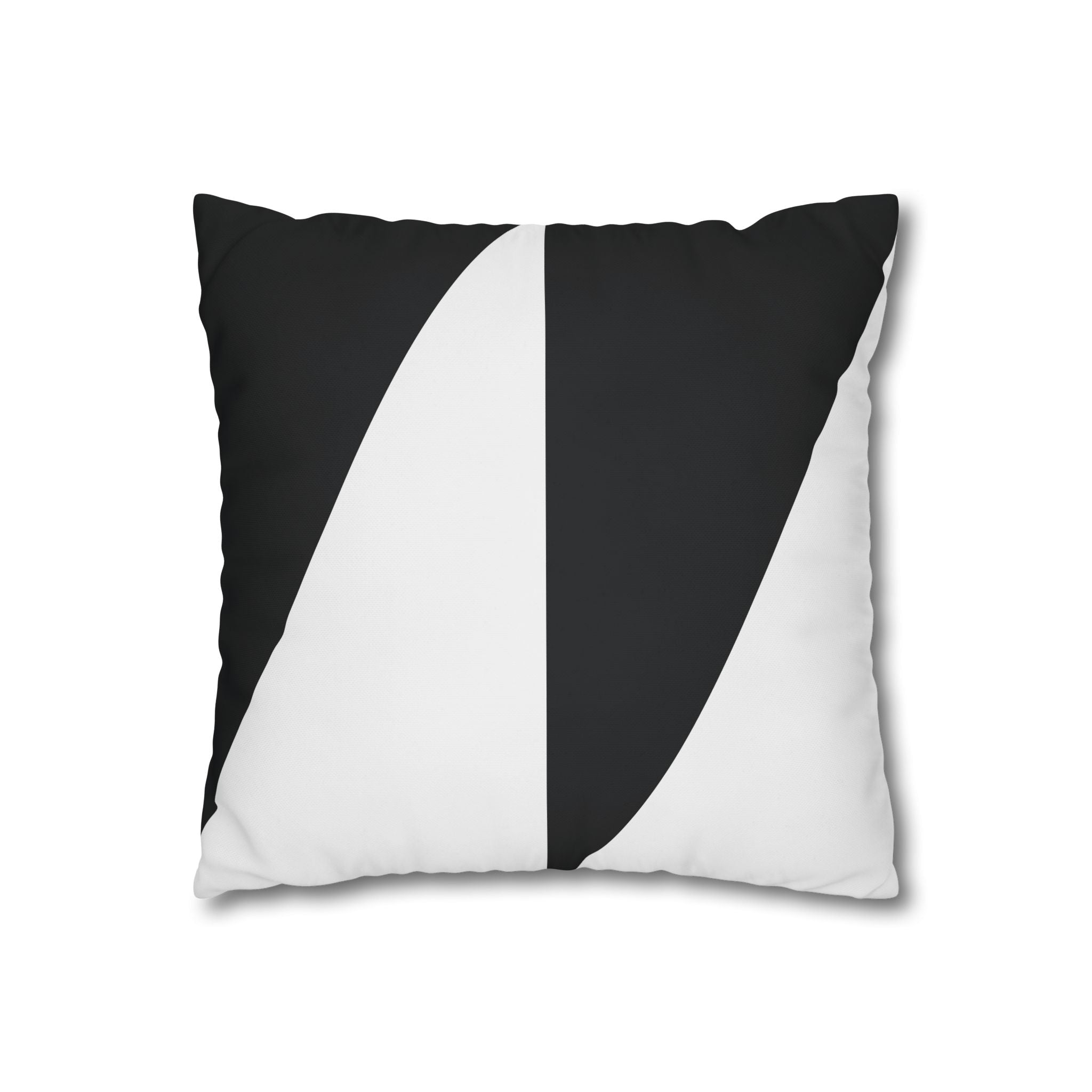 Geometric Triangle Pillowcase - Black & White